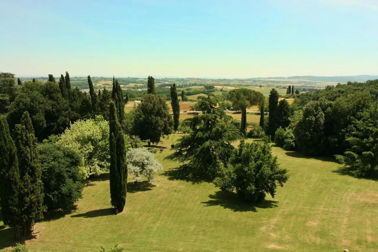 Bed and Breakfast Castello di Sovicille - Residenza d'Epoca 4*,  Italia