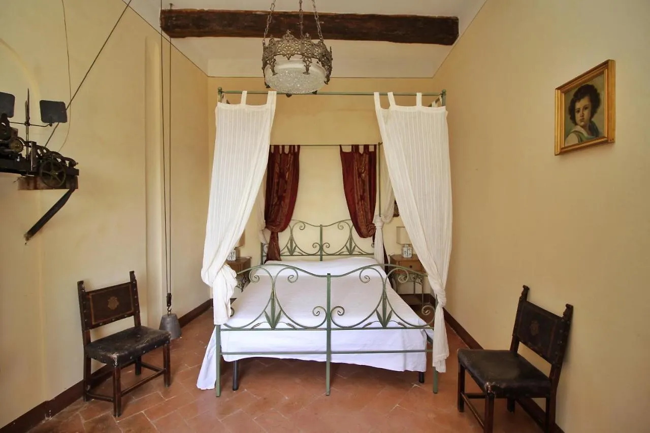 **** Bed & Breakfast Bed and Breakfast Castello di Sovicille - Residenza d'Epoca Italia