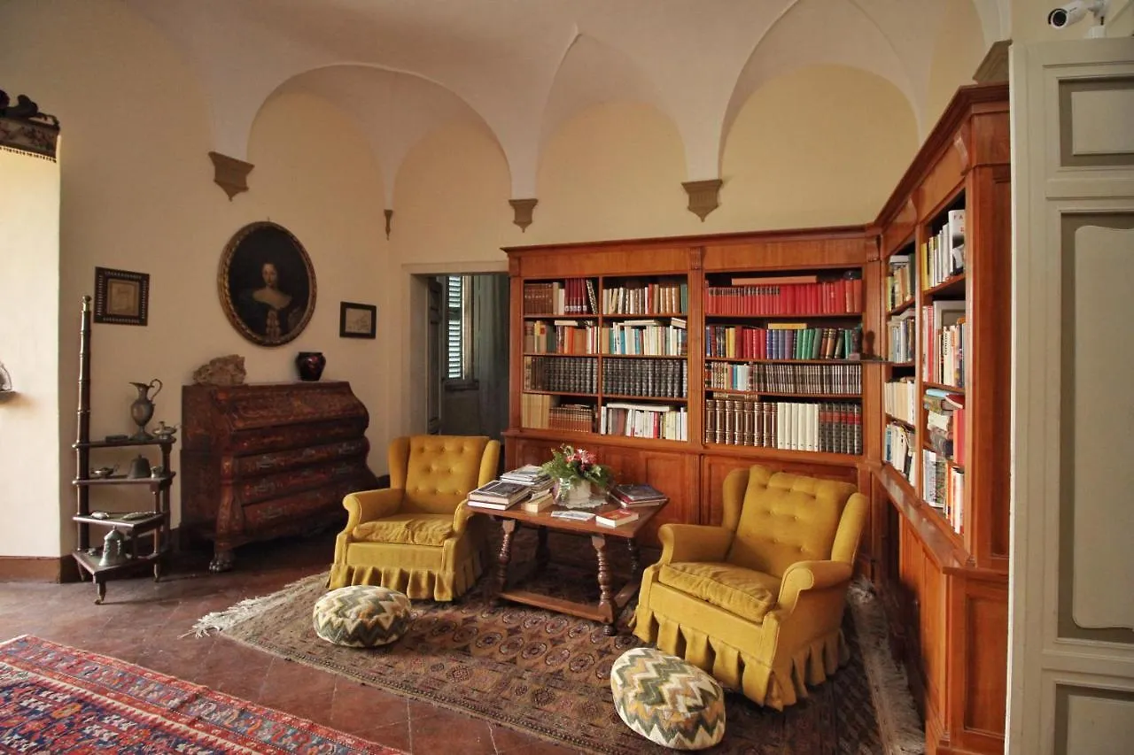 Bed and Breakfast Castello di Sovicille - Residenza d'Epoca 4*,