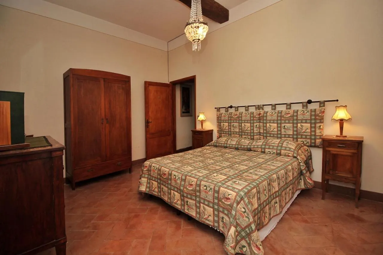 **** Bed & Breakfast Bed and Breakfast Castello di Sovicille - Residenza d'Epoca Italia