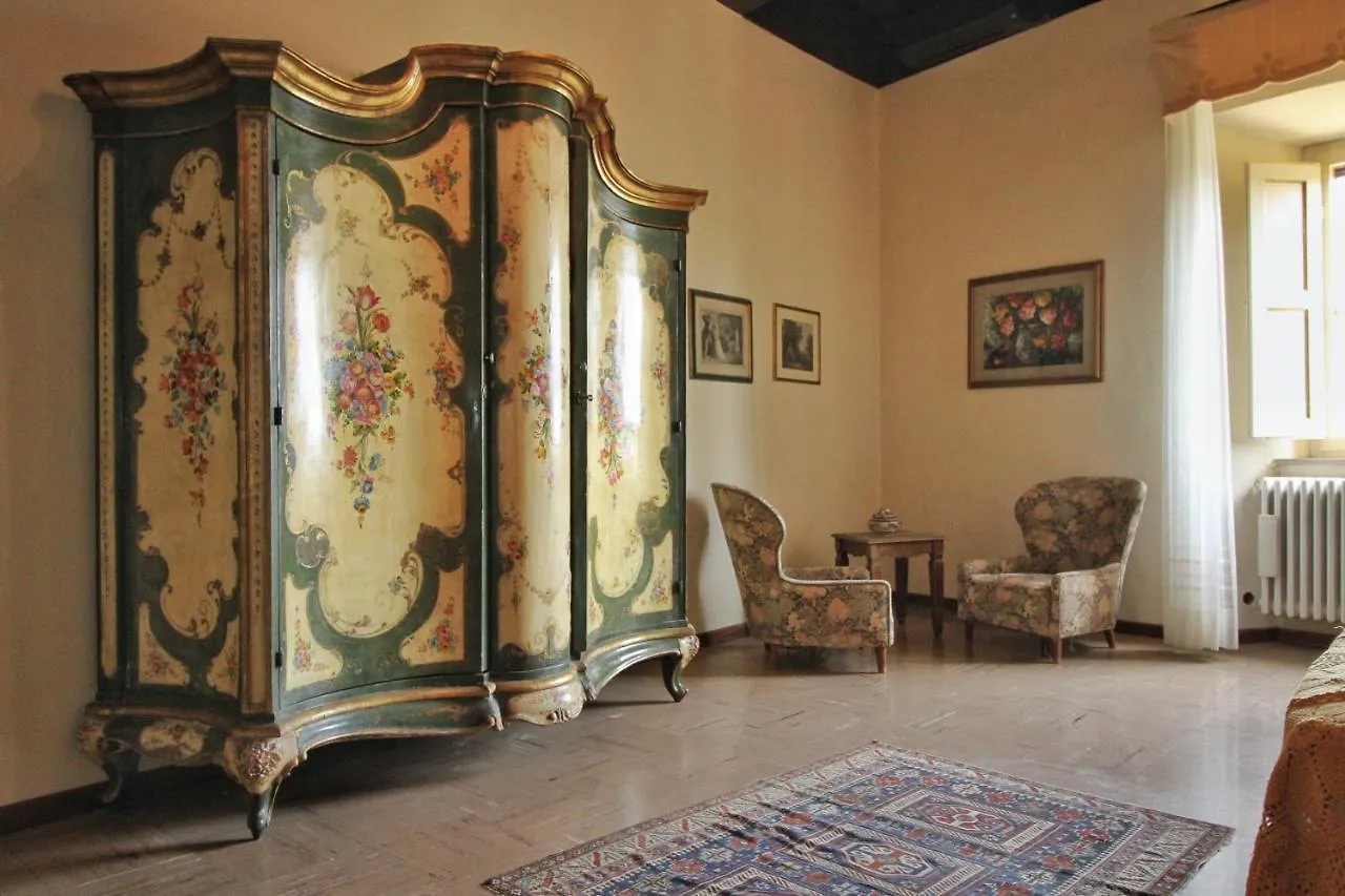 Castello Di Sovicille - Residenza D'Epoca Bed & Breakfast