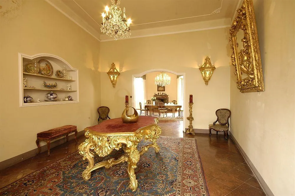 Castello Di Sovicille - Residenza D'Epoca Bed & Breakfast