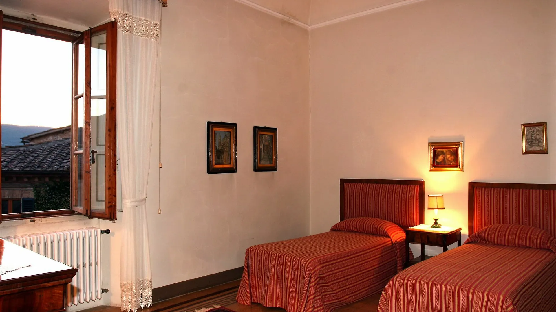 Castello Di Sovicille - Residenza D'Epoca Bed & Breakfast